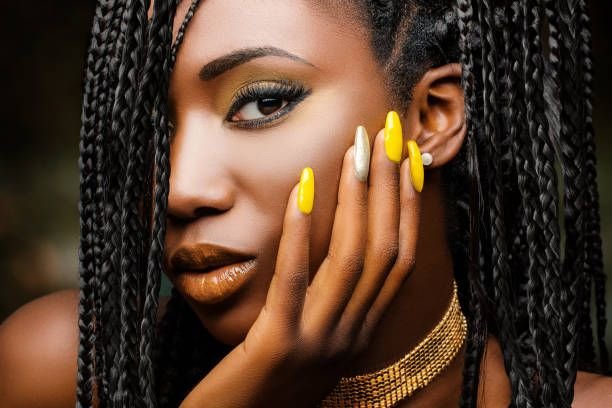 beauty-portrait-of-sensual-african-woman6775345044478916547.jpg